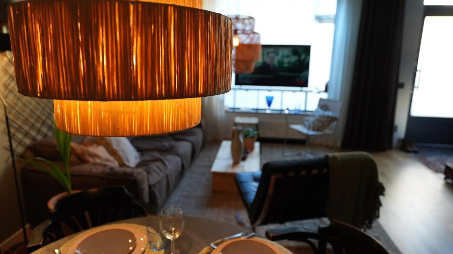 Stylish Apartment Fotsteps To Restaurants And Close To The City 斯德哥尔摩